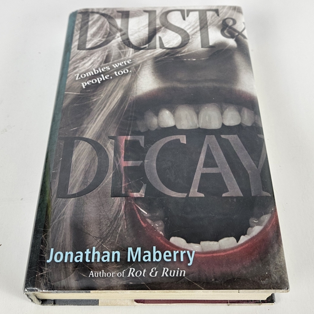 Dust & Decay | Jonathan Maberry | Horror Fiction Academic Academia Entertainment